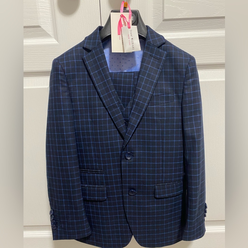 Isaac Mizrahi Boys' Slim 3 Piece Suit